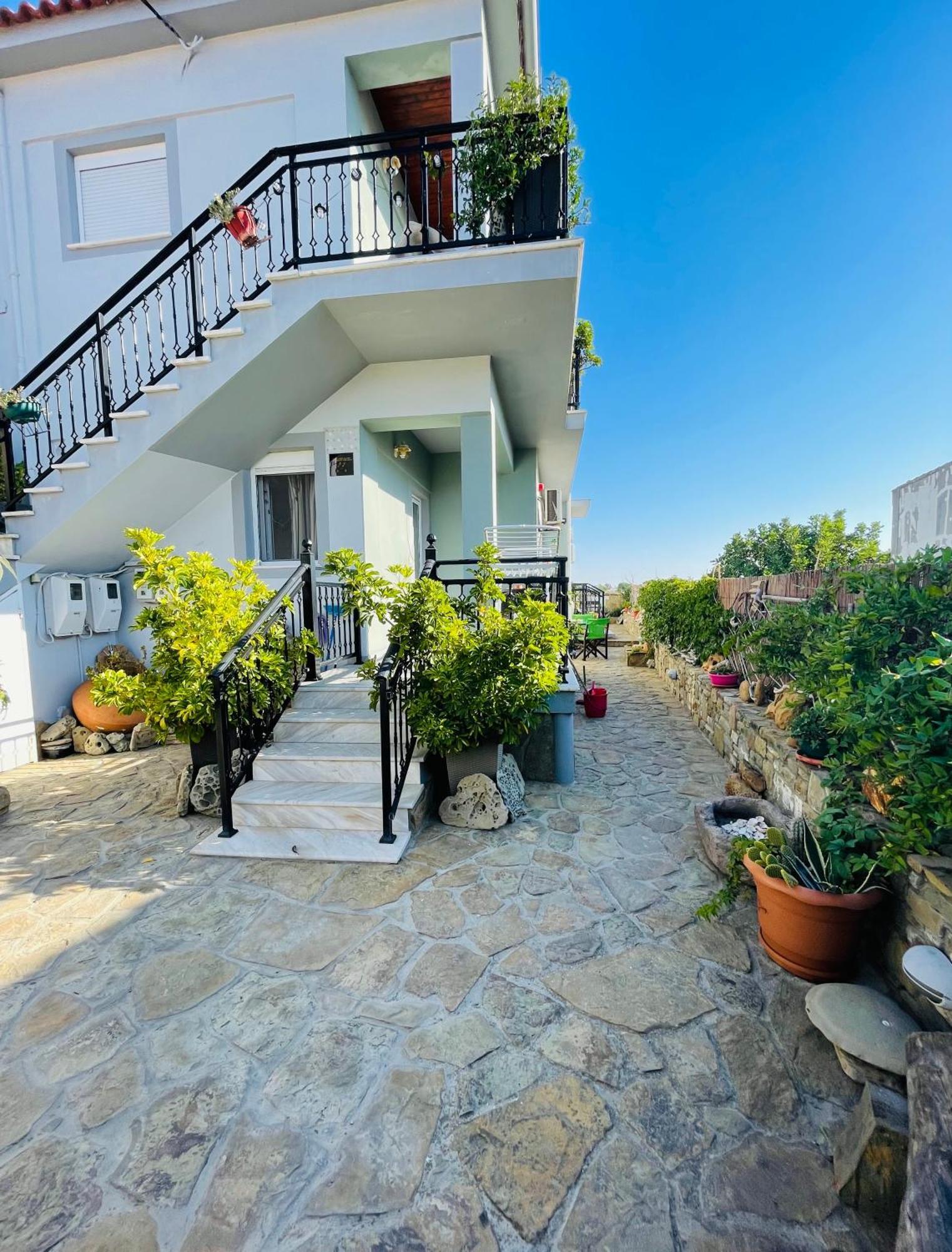 Fergani Apartments Moudhros Exterior photo